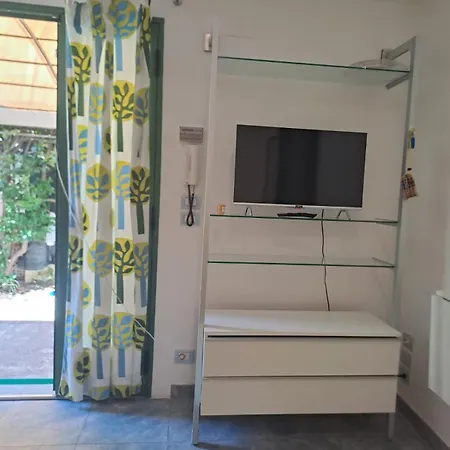 Apartament Monolocale Carrara
