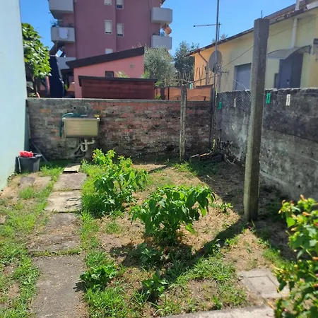 Apartament Monolocale Carrara Marina Di Carrara